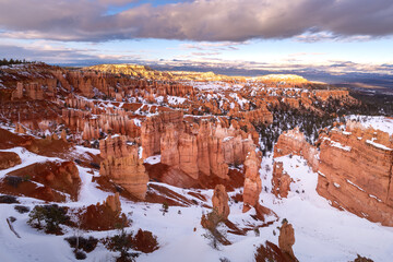 Amphitheater of Bryce Canyon National Park, Utah in USA	 - 689332248