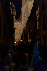 procesión lunes santo 2023 salamanca ILUSTRE COFRADÍA DE LA SANTA CRUZ DEL REDENTOR Y DE LA...