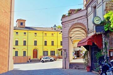 Fototapeta premium landscape of the medieval village of Brisighella in the province of Ravenna, Emilia Romagna, Italy