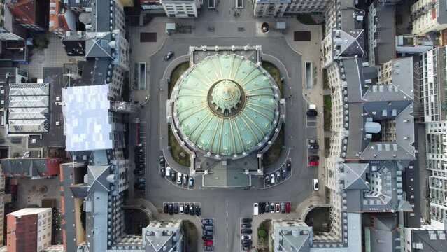 Vue a&eacute;rienne panoramique de la ville capitale Copenhague avec la place amalienborg et l'&eacute;glise frederik, Danemark, Europe