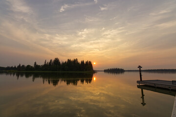 Fototapeta na wymiar A Beautiful Sunset at Elk Island National Park