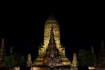 Image og Wat Chaiwatthanaram in Ayutthaya, Thailand.