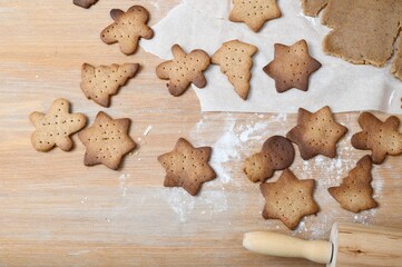 Freshly made home baked goods lie on the kitchen table waiting for guests.