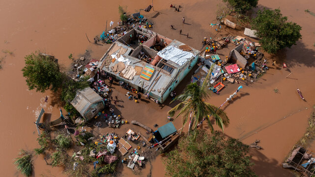 intense tropical Cyclone Idai has made landfall in Mozambique&rsquo;s Sofala region close to the city of Beira, causing severe damage with its strong winds and severe flooding in Mozambique