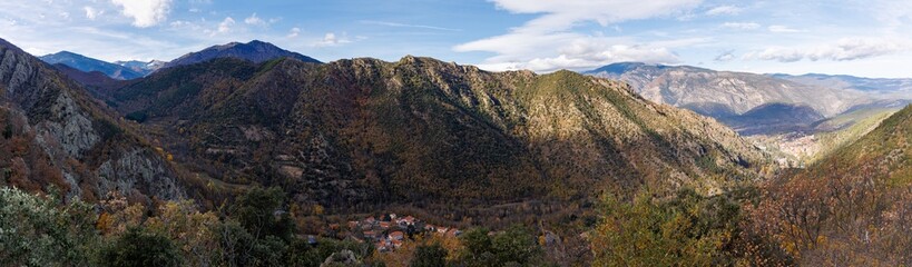 Panorama de la vallée du Cady de Casteil à Vernet