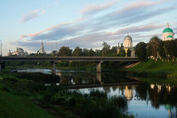 Obraz premium Torzhok is a picturesque city in the Tver region of Russia on the banks of the Tvertsa River. It is a trading city, known since the 12th century.
