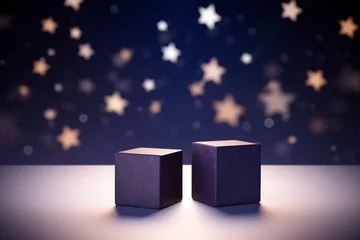 Foto op Canvas ダーク紫の背景に星型のボケライトと四角い二つの展示台がある抽象的なバナー © Queso