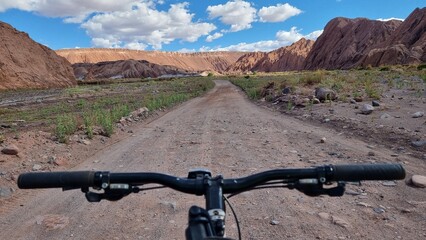 bike in the desert 
