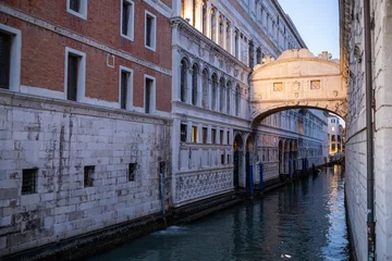 Papier Peint photo Pont des Soupirs The Bridge of Sighs in Venice, Italy