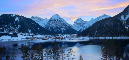 dreamy evening scenery lake Achensee, Karwendel mountains, Pertisau in winter - obrazy, fototapety, plakaty