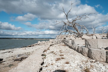 Shoreline at Reynolds Creek Campground in Waco Texas