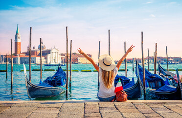 Woman in Venice, Tour tourism in Italy