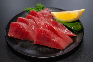 生マグロのお造り