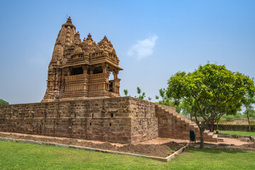 he Khajuraho Group of Monuments are a group of Hindu and Jain temples in Chhatarpur district,...