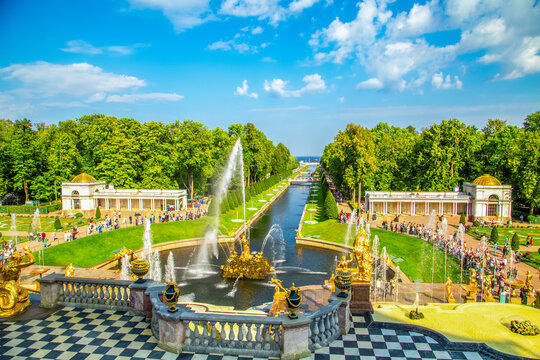 Grand Cascade in Peterhof. The largest fountain ensemble in the world.