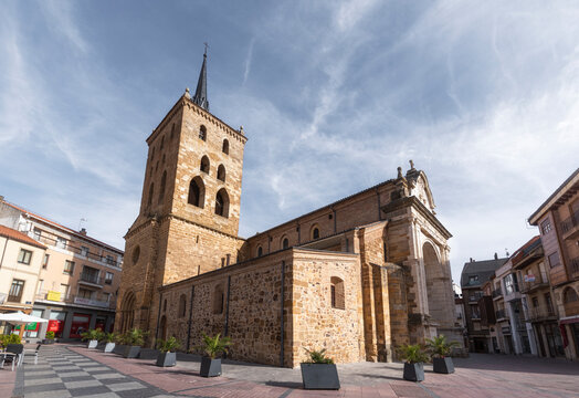 Iglesia de Santa Mar&iacute;a del Azogue