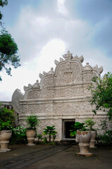 Gedhong Temanten buildings. with buildings and decorated roofs, Gedhong Gapuro Panggung. west gate