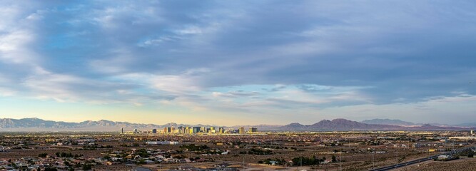 4K Panoramic View: Las Vegas Skyline at Twilight