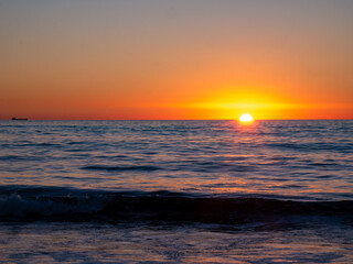 Obraz premium Beautiful Sunset Over the Pacific Ocean, Scenic Beach in California 12