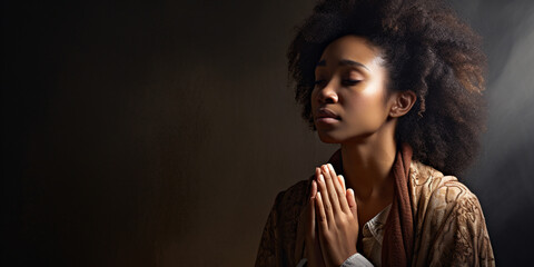 side view of a dark-skinned woman praying. ai generative