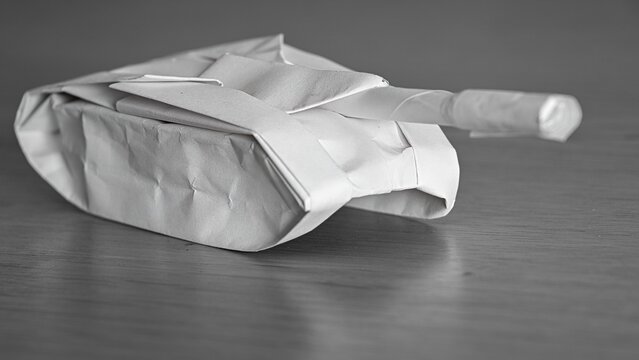 Origami Tank Images – Browse 2,089 Stock Photos, Vectors, and Video ...