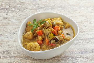 Thai yellow curry with chicken