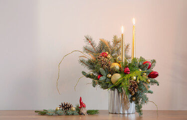 christmas decor with candles in red and golden colors