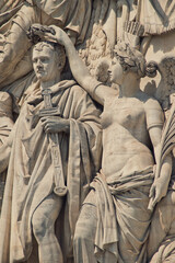 Detalles de las esculturas del arco del triunfo. París