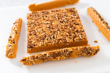 Pumpkin spice fudge with pecans