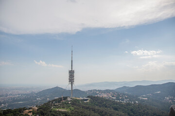 Obraz premium tower, antenna, sky, communication, radio, television, technology, tv, blue, telecommunication, broadcast, transmitter, clouds, aerial, mobile, communications, high, network, phone, broadcasting, land