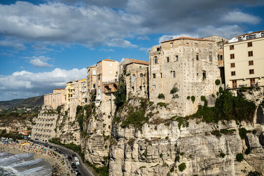 Tropea e la sua rupe in Calabria