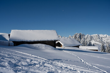 Suisse, Canton de Berne, R&eacute;gion Jaunpass, Depuis Hundsr&uuml;gg, Pr&egrave;s de Gastlosen, Ballade en raquettes