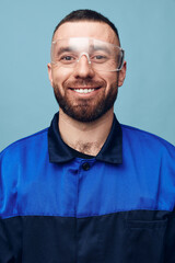 Obraz premium Adult man attractive smile background portrait guy beard happy person background studio man caucasian