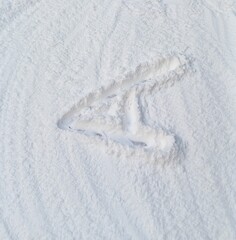 Traces on snow