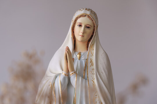 Our Lady of Fatima catholic Vintage religious statue