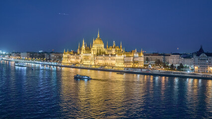Fototapeta na wymiar Hungarian Parliament Budapest Aerial