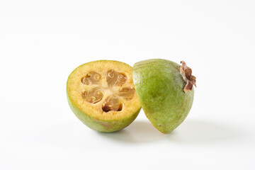 フェイジョア　白バック