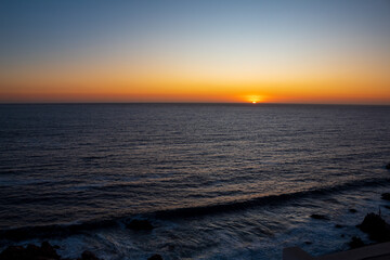  pôr-do-sol  no oceano pacífico Viña del Mar Valparaíso Chile