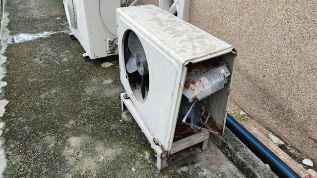 broken air conditioning unit