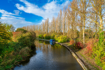 Grand Union Canal in autumn colours. Milton Keynes, England