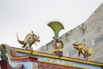 dragon statue at the temple