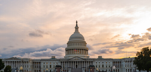 Congress in Washington DC. Capitol building. Capitol with sunset in Washington D.C. Capitol Hill street photography. - obrazy, fototapety, plakaty