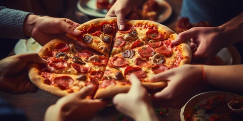 Foto op Plexiglas "Flavorsome moments—friends and pizza unite at home, crafting a symphony of joy where each slice is a note of happiness."  © Muhammad
