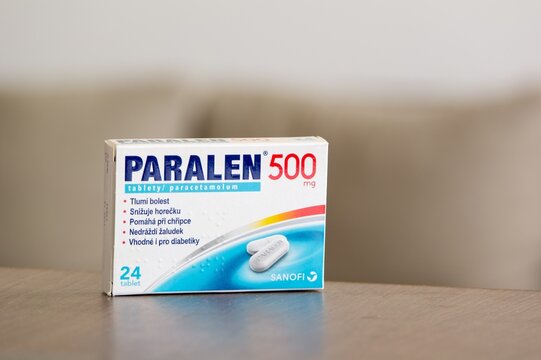 Packaging of Paralen 500 tablets to fight flu, fever and other illnesses
