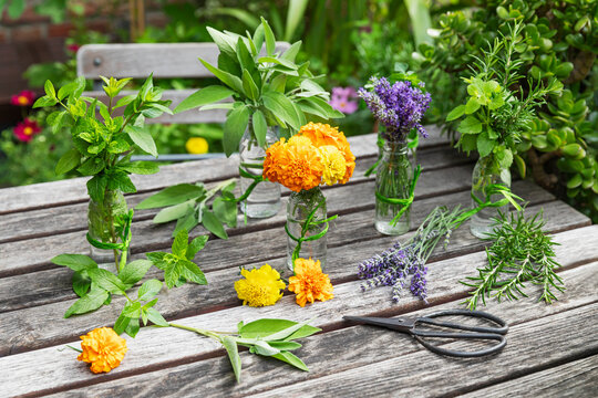 Herbs and edible flowers cultivated in balcony garden