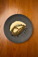 Grilled octopus with mashed potatoes