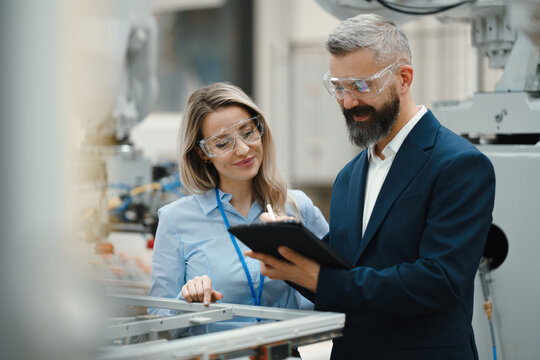 Production Manager Images – Browse 166,689 Stock Photos, Vectors, and ...