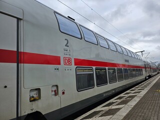 Obraz premium ic at Bonn Beuel train station. The train went to Dresden