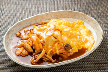 デミグラスソースのオムライス。
