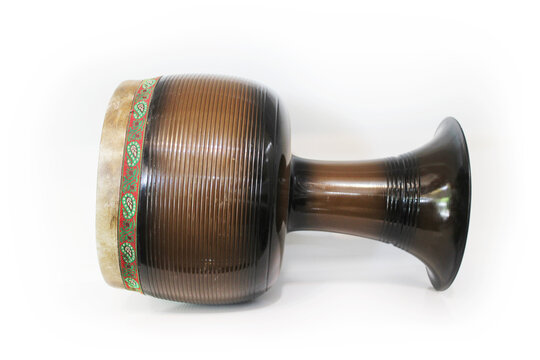 Tombak instrument